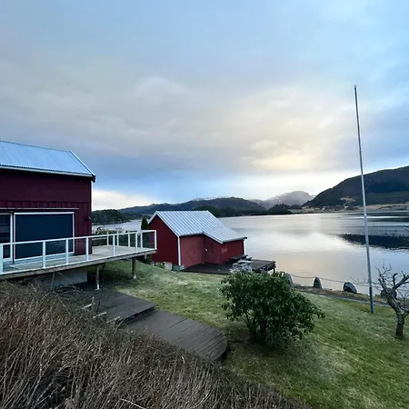 Hébergement de vacances Hus Ved Valsoyfjorden *