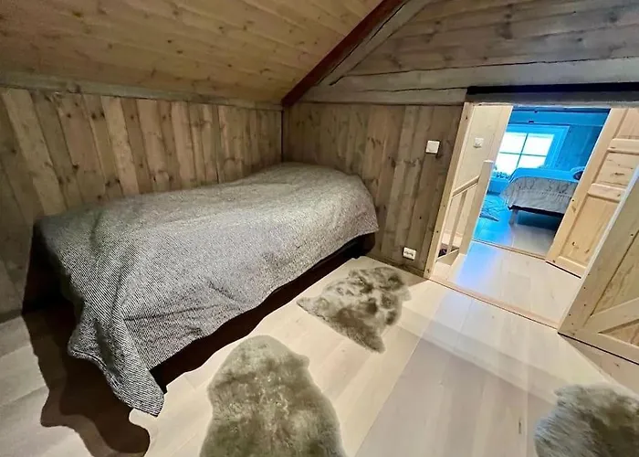 Hus Ved Valsøyfjorden * Otnes (Trondelag)